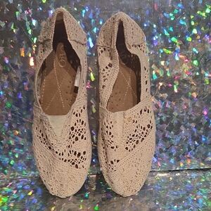 Cato Beige Crochet Flats